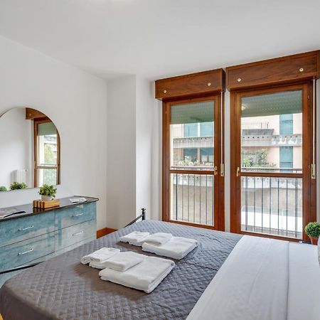 Il Broletto Apartment - Affitti Brevi Italia Лекко Екстер'єр фото