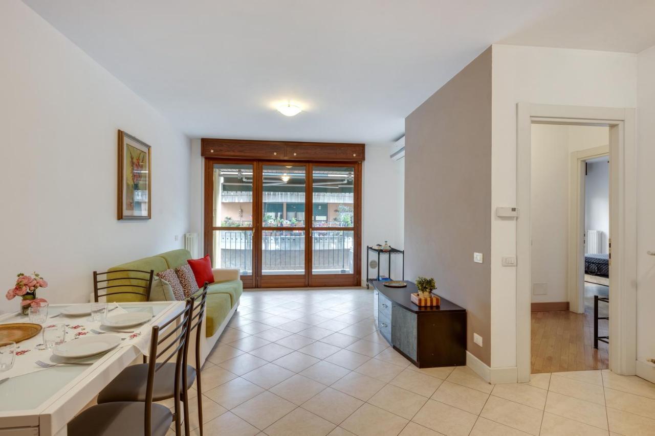 Il Broletto Apartment - Affitti Brevi Italia Лекко Екстер'єр фото
